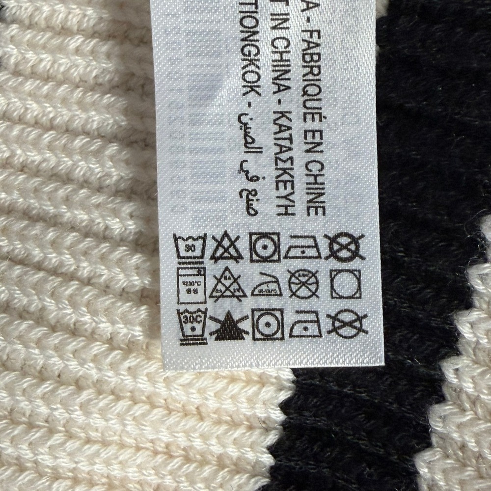 Zara Knit V-Neck Black Cream Striped Sweater Size Small - Picture 8 of 10